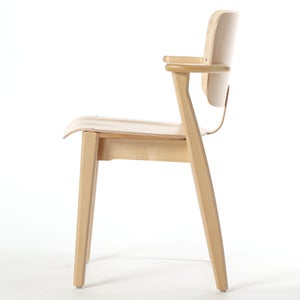 Domus chair バーチ ナチュラル ラッカー 0145