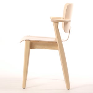 Domus chair バーチ ナチュラル ラッカー 0168