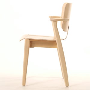 Domus chair バーチ ナチュラル ラッカー 0189