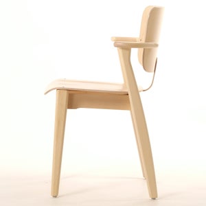 Domus chair バーチ ナチュラル ラッカー 0199