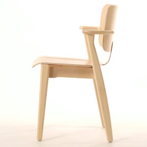 Domus chair バーチ ナチュラル ラッカー 0200