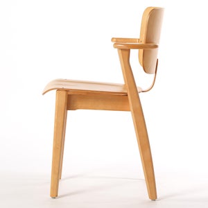 Domus chair ハニー ステイン 0147
