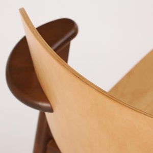 Domus chair ハニー(S)×ウォールナット(F) 0693