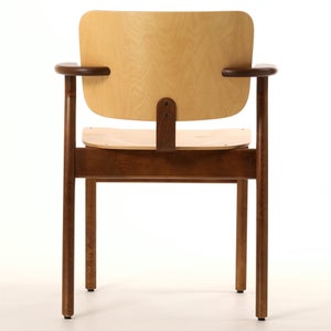 Domus chair ハニー(S)×ウォールナット(F) 0802
