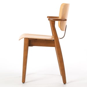Domus chair ハニー(S)×ウォールナット(F) 0695