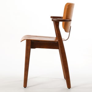 Domus chair ハニー(S)×ウォールナット(F) 0731