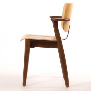 Domus chair ハニー(S)×ウォールナット(F) 0754