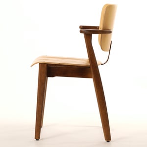 Domus chair ハニー(S)×ウォールナット(F) 0802