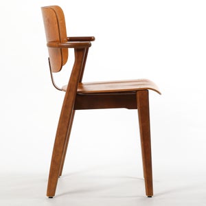 Domus chair ハニー(S)×ウォールナット(F) 0723