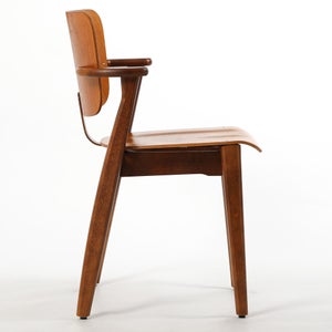 Domus chair ハニー(S)×ウォールナット(F) 0724