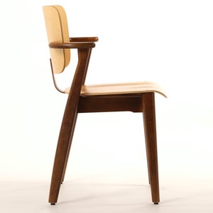 Domus chair ハニー(S)×ウォールナット(F) 0800