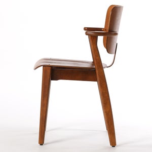 Domus chair ウォールナット ステイン 0117