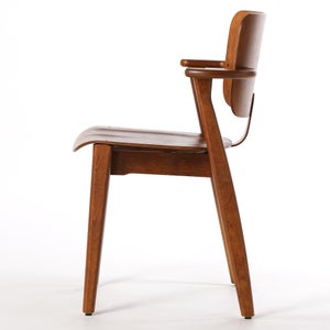 Domus chair ウォールナット ステイン 0118
