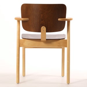 Domus chair ウォールナット(S)×ハニー(F) 0195