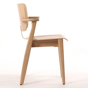 Domus chair オーク ナチュラル ラッカー 0096