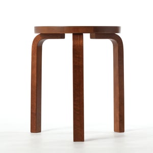 Stool 60 3本脚 ウォールナット ステイン 0192