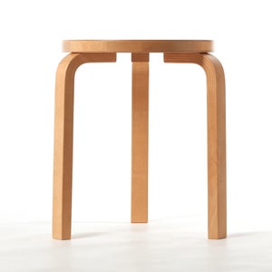 Stool 60 3本脚 ハニー ステイン 0168