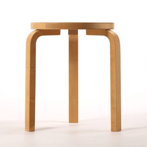 Stool 60 3本脚 ハニー ステイン 0183