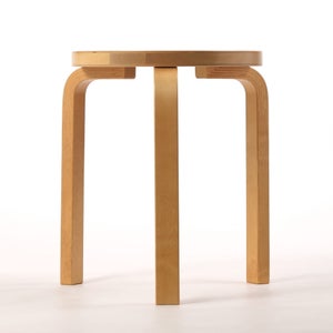 Stool 60 3本脚 ハニー ステイン 0179