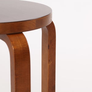 Stool E60 4本脚 ウォールナット ステイン 0156