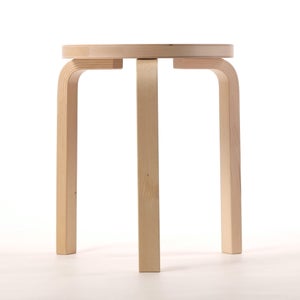Stool 60 3本脚 ナチュラル ラッカー 0975