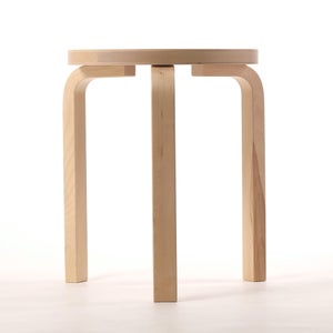 Stool 60 3本脚 ナチュラル ラッカー 0977