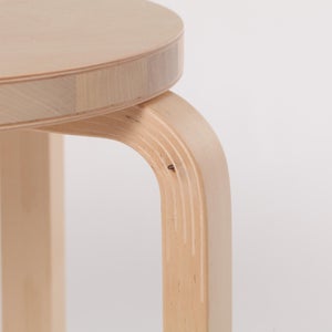 Stool E60 4本脚 ナチュラル ラッカー 0396