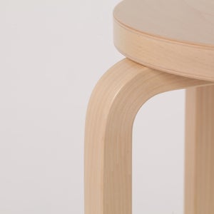 Stool E60 4本脚 ナチュラル ラッカー 0408
