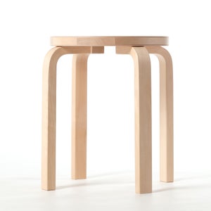 Stool E60 4本脚 ナチュラル ラッカー 0410