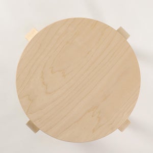 Stool E60 4本脚 ナチュラル ラッカー 0384