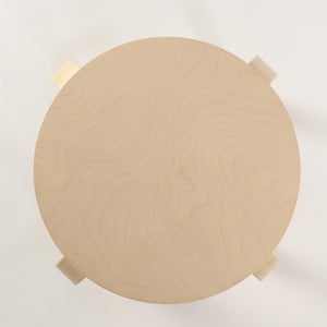 Stool E60 4本脚 ナチュラル ラッカー 0395