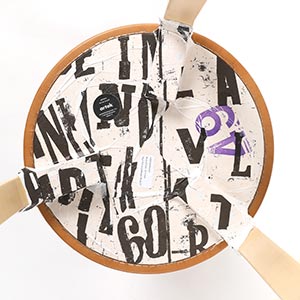 Stool 60 3本脚 革張り ルクソール ベージュ 0049