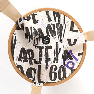 Stool 60 3本脚 革張り ルクソール ベージュ 0067