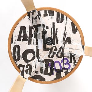 Stool 60 3本脚 革張り ルクソール ベージュ 0103