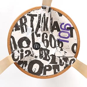 Stool 60 3本脚 革張り ルクソール ベージュ 0106