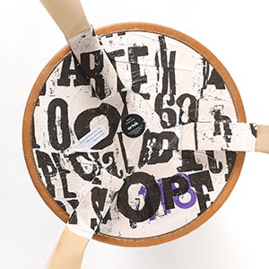 Stool 60 3本脚 革張り ルクソール ベージュ 0118