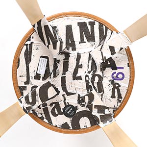 Stool E60 4本脚 革張り ルクソール ベージュ 0061