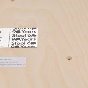 Stool 60 コントラスティ 1007