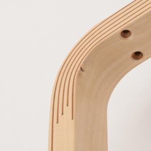 Stool 60 コントラスティ 1011