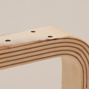 Stool 60 コントラスティ 1063