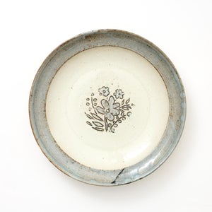 伊賀石本 花絵皿 七寸半 野の束 0501