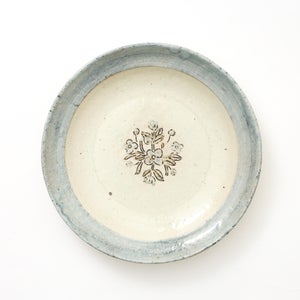 伊賀石本 花絵皿 七寸半 菜の束 0473