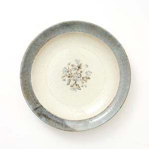 伊賀石本 花絵皿 七寸半 菜の束 0476