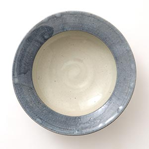 カブト鉢 縁呉須 0019