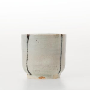 丸湯呑 呉須鉄太十草 0296