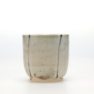 丸湯呑 呉須鉄太十草 0329