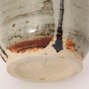 丸湯呑 呉須鉄太十草 0302