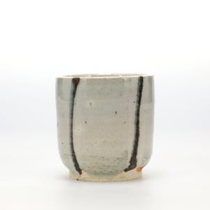 丸湯呑 呉須鉄太十草 0322