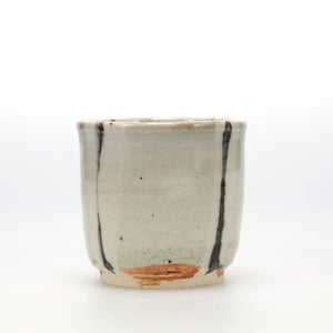 丸湯呑 呉須鉄太十草 0328