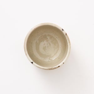 丸湯呑 呉須鉄太十草 0301